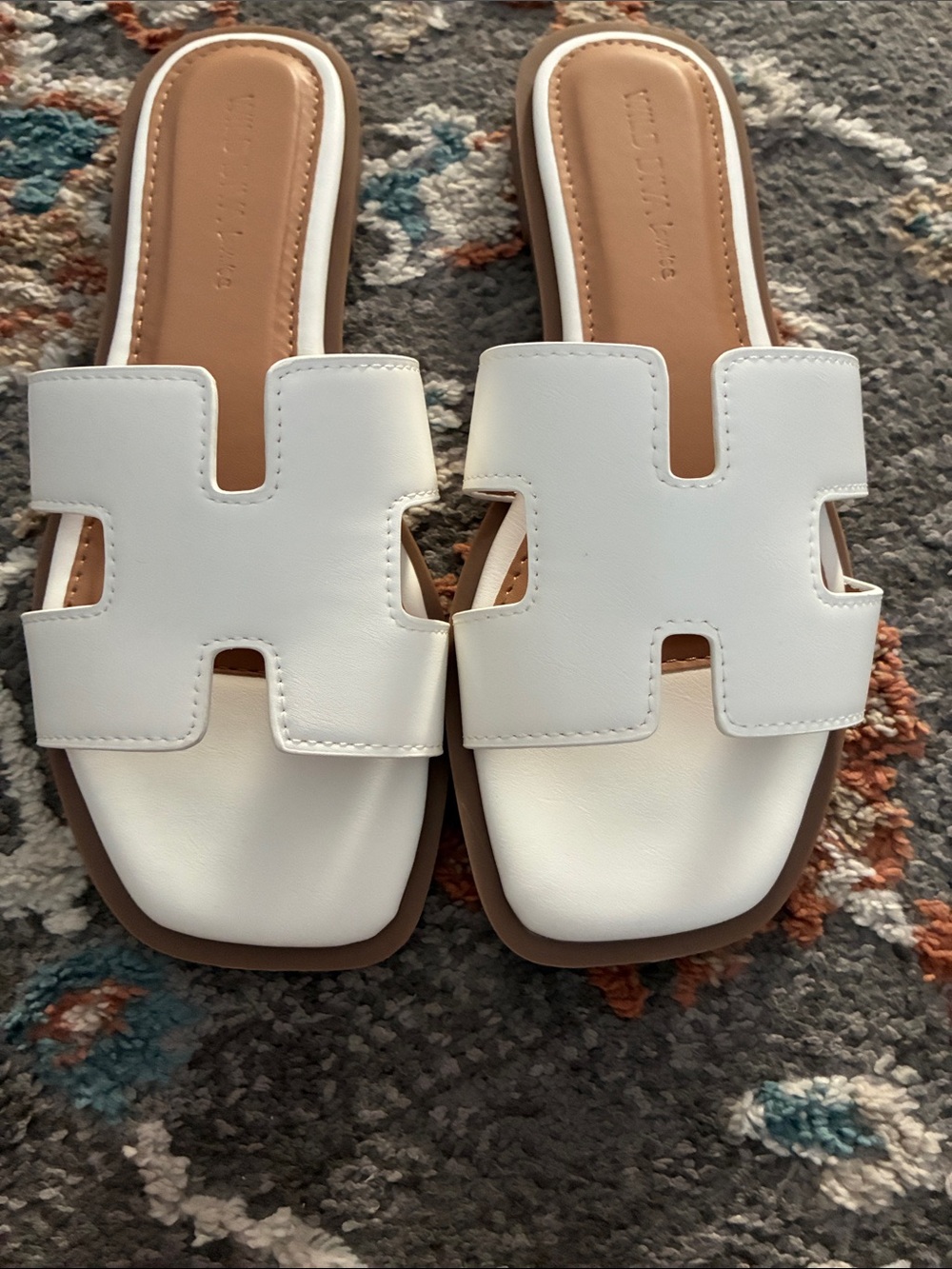 White Women's Slide Sandals - Slip-On Casual Slides